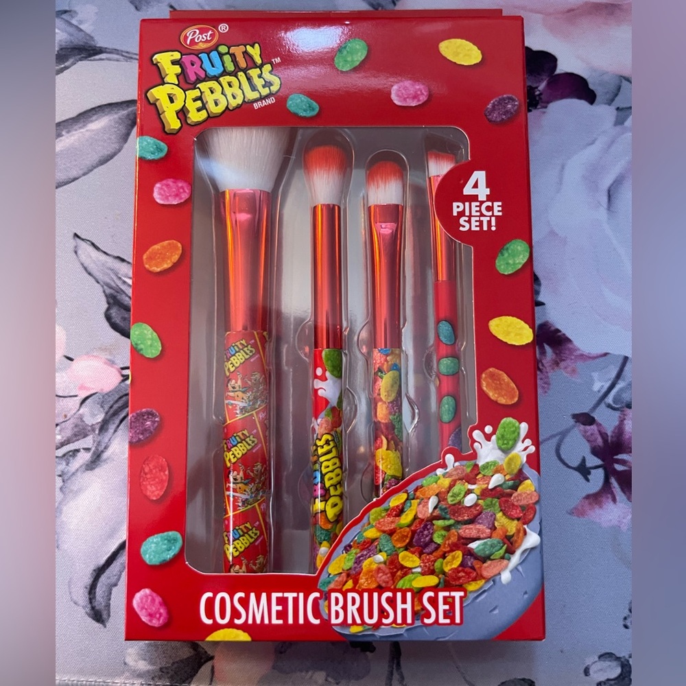 Fruity Pebbles Limited Edition Brush set🥣